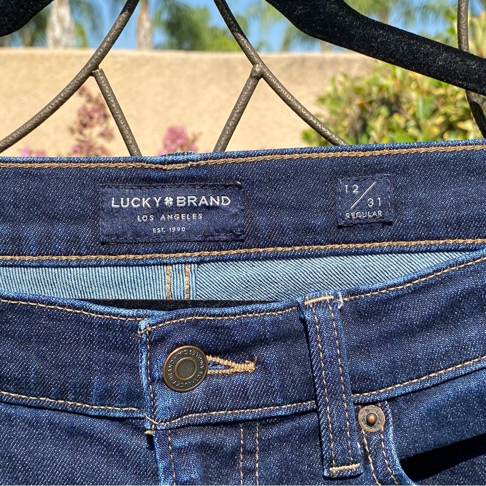 Lucky Brand Women’s Jeans - Picture 3 of 11